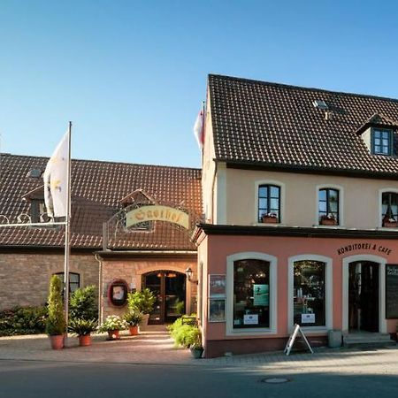 Akzent Hotel Franziskaner Dettelbach Esterno foto