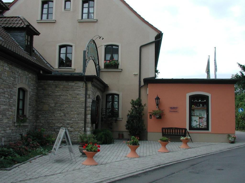 Akzent Hotel Franziskaner Dettelbach Esterno foto