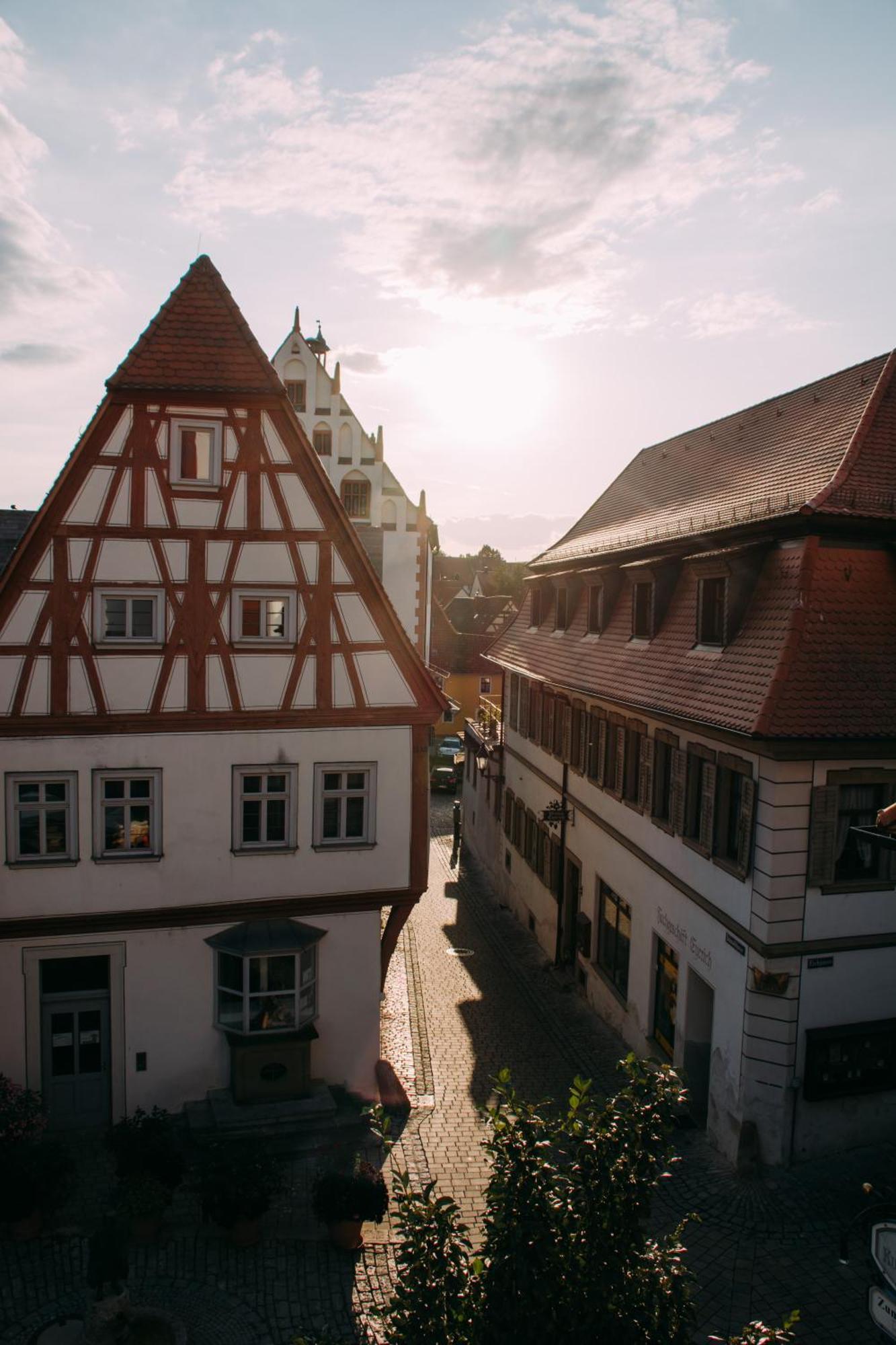 Akzent Hotel Franziskaner Dettelbach Esterno foto